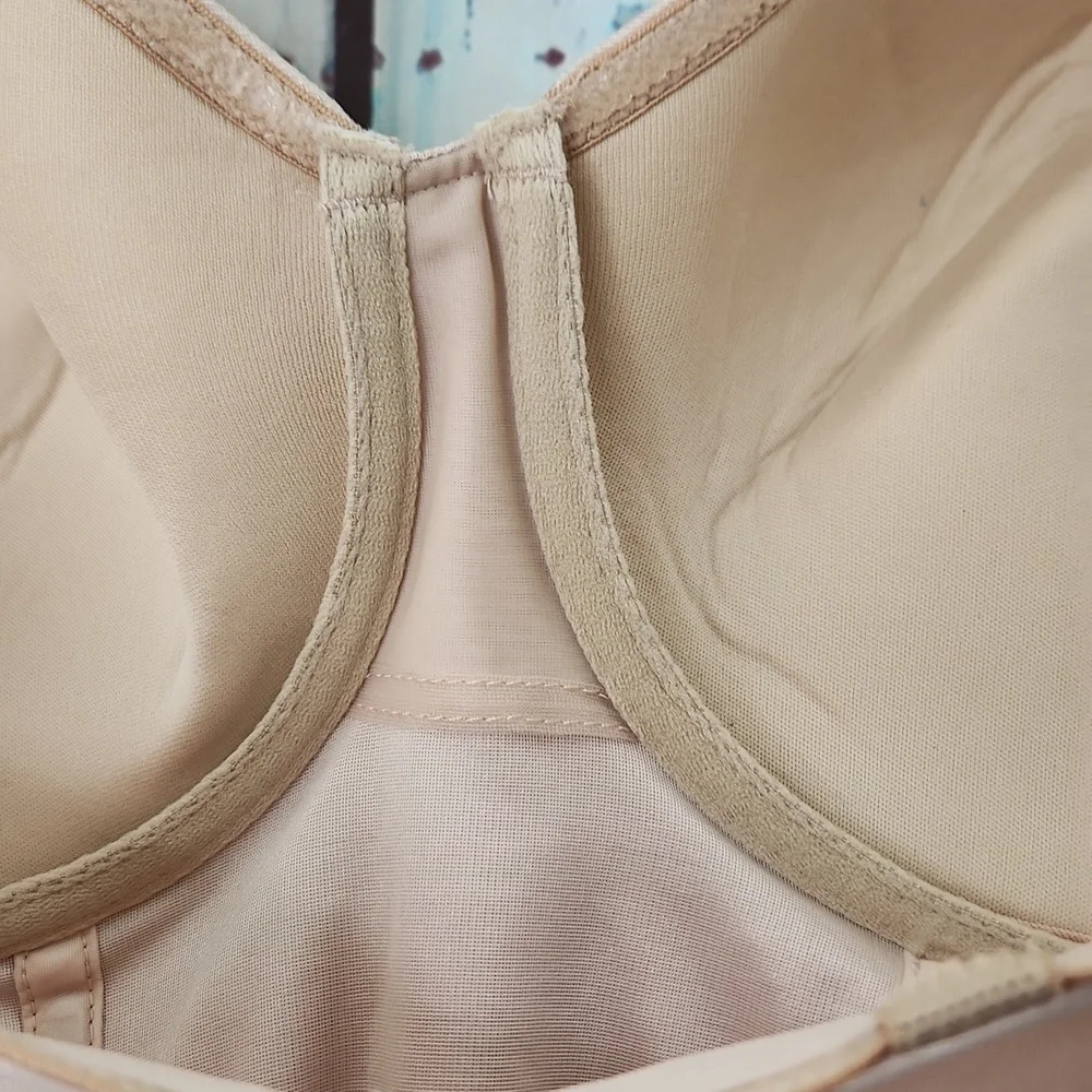 Miraclesuit‎ Strapless Body Briefer